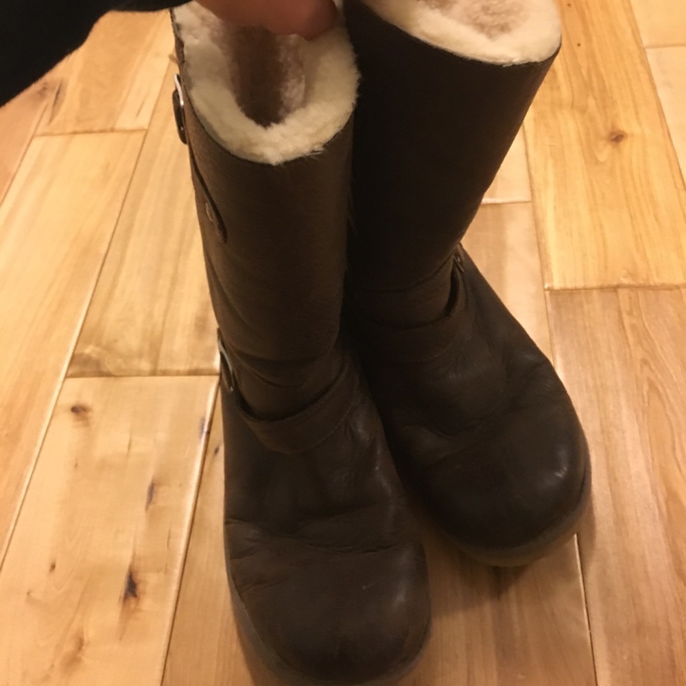 Ugg leather boots